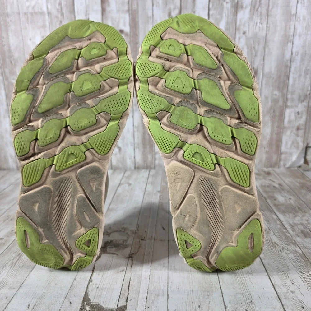 Hoka Clifton 9 Women 10B Eggnog Oat Milk Running Shoes 1127896‎ VLS Neutral